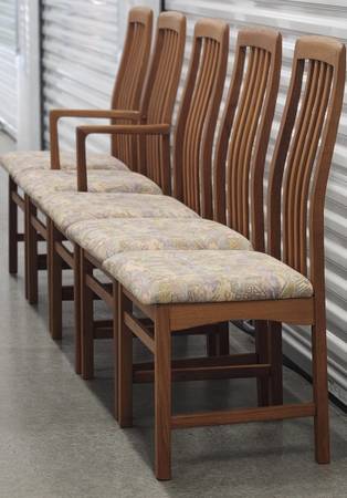 Five Benny Linden teak dining chairs - $990 (Bellingham)634357811616031222