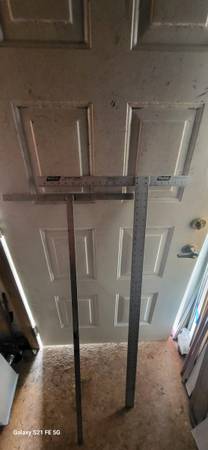 2 Drywall T Square 1