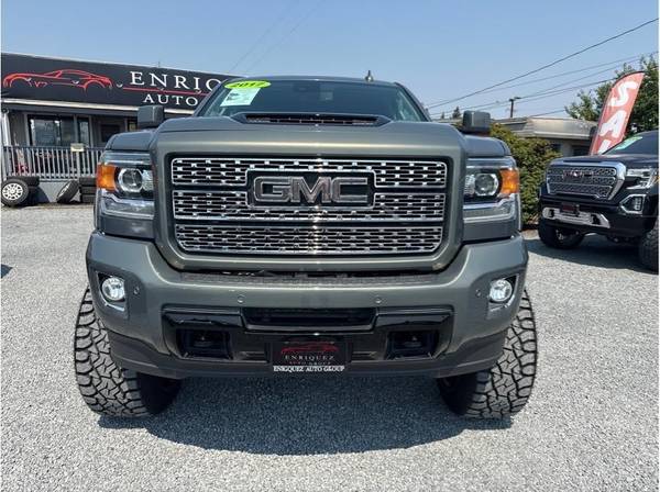 2017 GMC Sierra 2500 HD Crew Cab 4x4 4WD Denali Pickup 4D 6 1/2 ft Tru - $55,999 (Enriquez Auto Group)63499250038659121