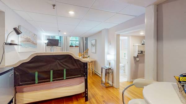 $3,600 Brookline Furnished Studio | Near Saint Mary's Street63810087457411124