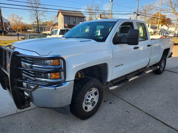 2015 Chevrolet 2500HD Duramax Diesel 4x4 Double Cab, 8' Bed 144k Miles 1