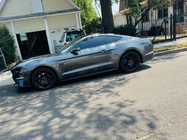 2018 Ford Mustang GT for sale - $24,000 (Queens)63484584952833121