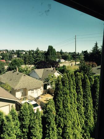 $820 / 80ft2 - Private Room Near UW and Green Lake Available NOW (Greenlake and University District)63850752173313121