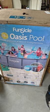 Oasis above ground pool 15'x42" round 1
