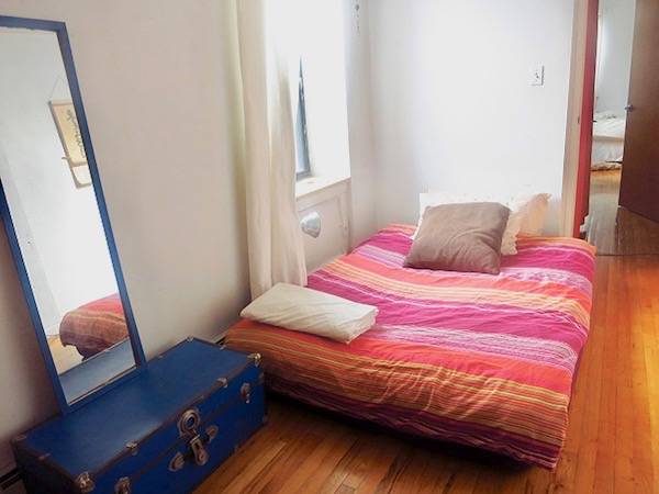 $1,360 Oct 1st...SUN & PEACE for Vegetarian close to Park (Prospect Heights, Brooklyn)63689717709697121