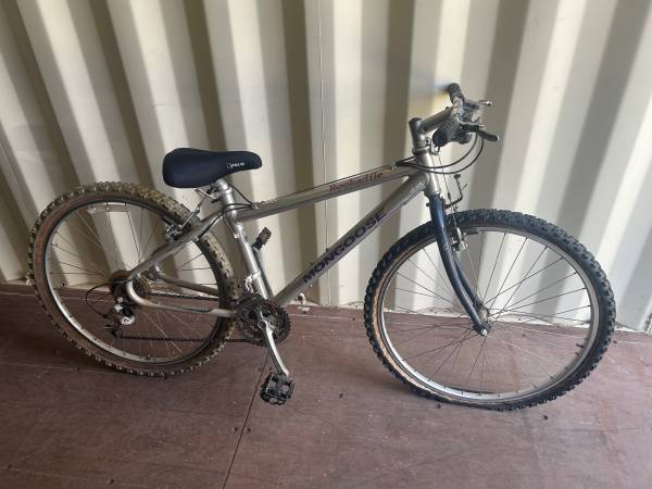 Mongoose Rockadile Bike                 (CL6) 1