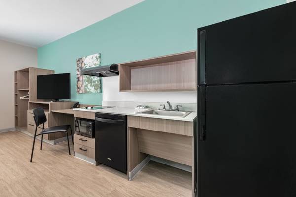 $399 / 1br - Carga de EV, Recepción 24 horas, Ascensores (3333 E George W Bush Highway, Plano, TX)63867602275969124