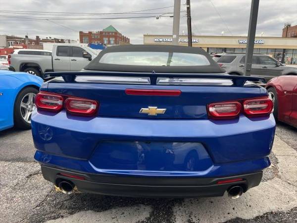 2023 Chevrolet Camaro - - $24,995 (2023 Chevrolet Camaro Freeport)63654722301059124