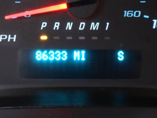 2019 Chevrolet Express - Photo 15