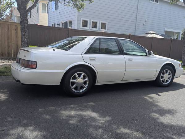 1997 Cadillac Seville Touring STS - $11,900 (Fife)63617160345859124