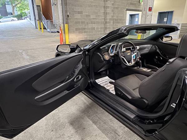 Chevrolet Camaro convert black on black automatic - $12,480 (SEATTLE)63470762397569123
