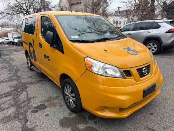 2015 Nissan Nv200 - $4,900 (Staten Island)63654712197377124