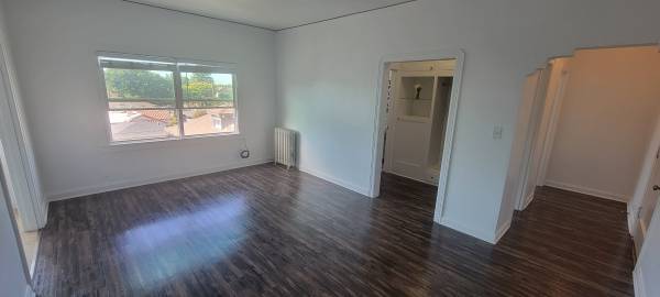 $1,925 / 1br - 700ft2 - 🌟 Charming Studios & 1-Bedroom Apartments in the Heart of Alameda! (alameda)63946805734274124