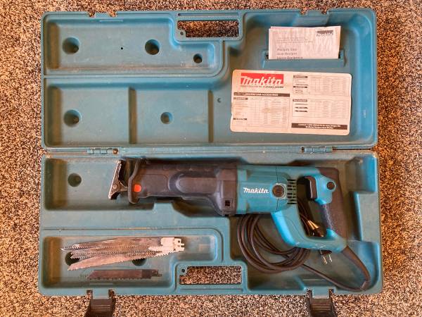 Makita Recipro Saw(Sawsall) 1