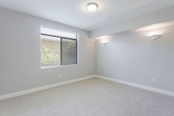 $3,775 / 3br - 1236ft2 - Charming 3bd/2ba Condo in the HEART of Sherman Oaks! (Sherman Oaks)63812226533121124