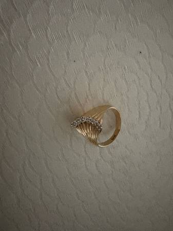 10k gold  vintage diamond waterfall ring 1