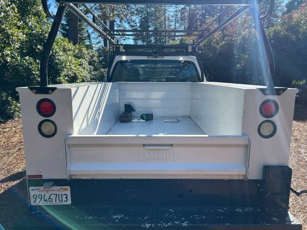 2015 Ford F-250 Super Duty XL - $30,000 (Paradise CA.)63617754710403124