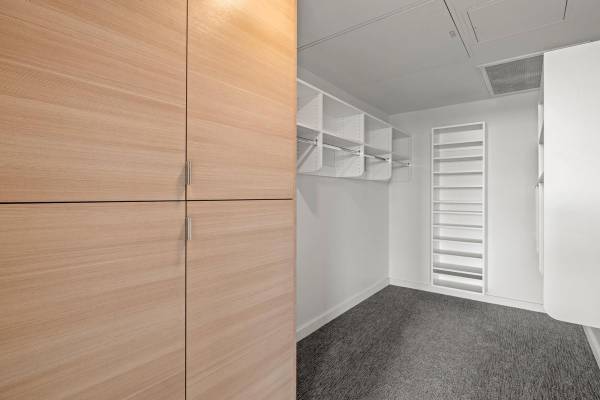 $2,299 / 2br - 1126ft2 - Oportunidad Única: Vida de Lujo de 2 Dormitorios/1 Baño con Terraza en la Azotea, Primero (Sullivans Gulch)63831252481537121