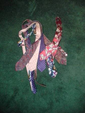 MEN'S NECKTIES 1
