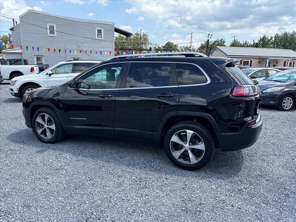 2019 Jeep Cherokee Limited SUV - $10,900 (New Cumberland)63477786805379122