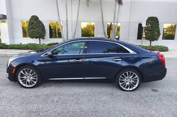 2013 CADILLAC XTS PLATINUM 90K MIL (1,000 DOWN WE FINANCE ALL CREDITS) 1