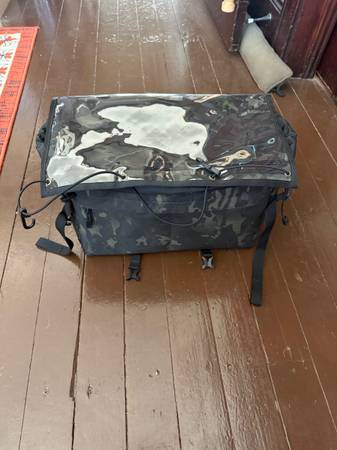 OUTER SHELL RACK BAG 1