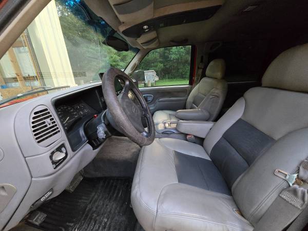 1999 Chevy 2500 cabina doble 2 wd - $6,50063617007527427121