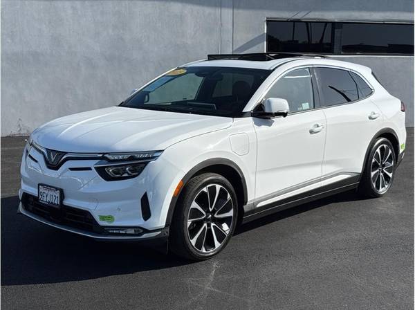 1 2023 Other VF 8 AWD All Wheel Drive Electric Plus Sport Utility 4D SUV 1
