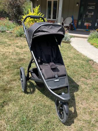 Thule Urban Glide 2 - almost like new 1