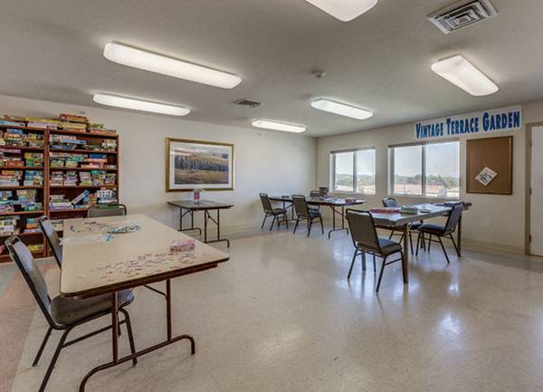 $1,216 / 2br - Business Center, Design Exclusively for Seniors, Spacious Closets (1590 N. National Avenue, Chehalis, WA)64031308668675122