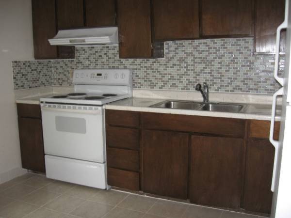 $1,250 / 1br - 650ft2 - 1Br, Beautiful, 2nd floor, Priv Deck, End Unit, Heat Inc, (Downtown Anchorage, Third Addition)63991792966019120
