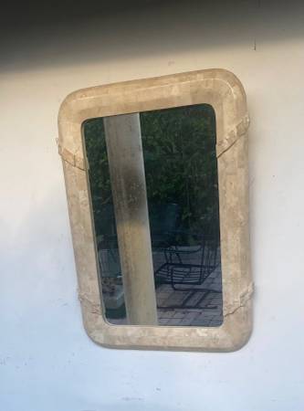 MidCentury Rectangular Tessellated Marble Wall 1