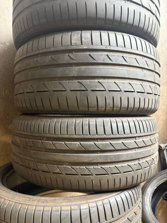 Tires 245-40r20 & 275-35r20 bridgestone 1