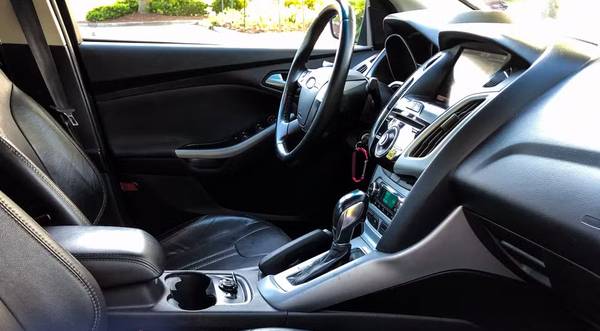 2014 Ford Focus SE - NICE - MEJOR OFERTA - $6,50063621650736897124