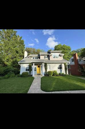 Beautiful Falls Church City Home – Available Now through August 9th 1