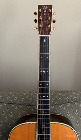 Abalone Binding Rosette D42 Fret Martin Guitar Logo on Headstock D42 1