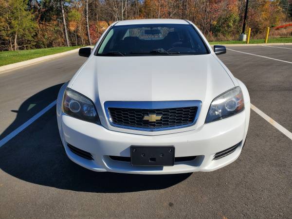 2015 Chevrolet Caprice (Good Condition) 1