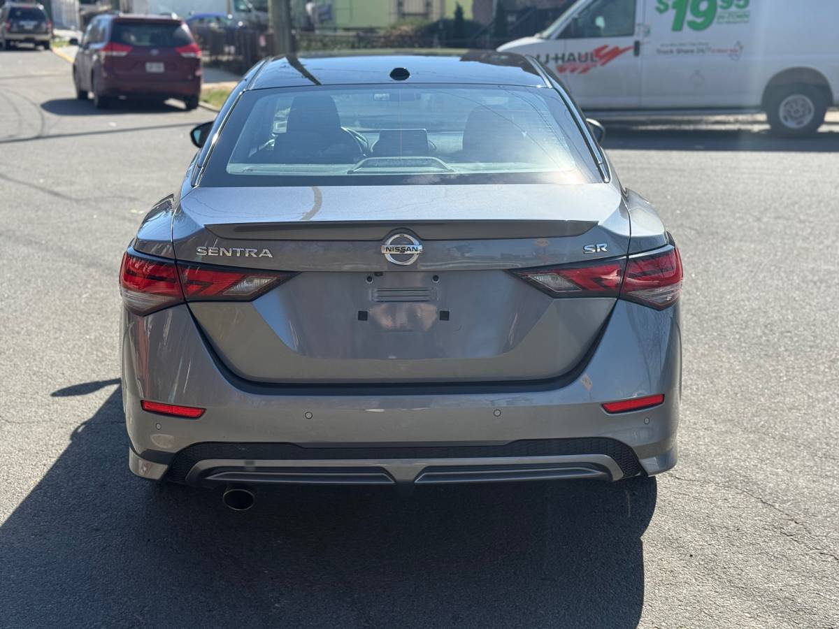 Nissan Sentra SR 2021 61 k miles ny title 1 owner apple car play