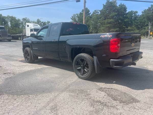 2017 CHEVY SILVERADO 4WD - $8,995 (SALEM NH)63618116319491122