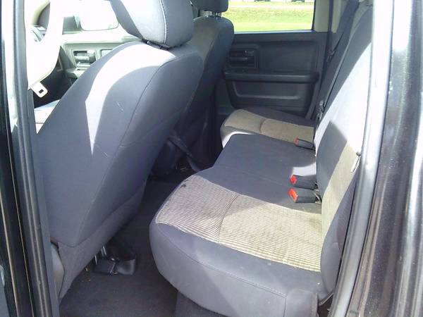 2011 Ram 1500 4 door 4x4 Hemi 5.7 (REDUCED $3,000) - $6,995 (Hutchinson, MN)63480564017409123