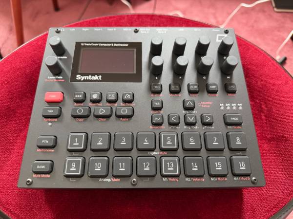 Elektron Syntakt Drum Computer / Synthesizer + PL-2S Lid, Box & Cables 1