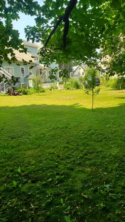 $1,100 / 1br - 624ft2 - Sweet 1BR in Downtown Neighborhood (Brattleboro)63313460872323121
