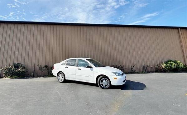 2003 FORD FOCUS ***CARRERA LIMPIA EN CARFAX*** - $4,99963478679398913124