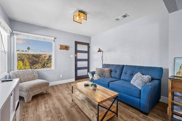 $4450.00 / 2br - 1232ft2 - Perfect San Diego Spot: Near Zoo63932990077442122