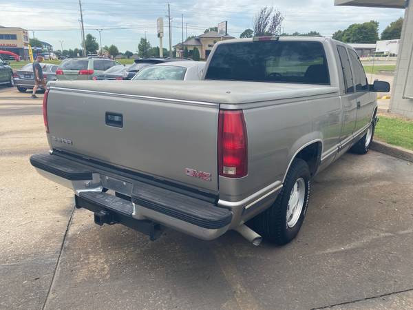 1998 GMC SIERRA 1500 EXTENDED CAB SLE 5.7L V8 AUTO LOW MILES! NICE! - $8,999 (tulsa-kirkpatrick auto sales)63470244401793123