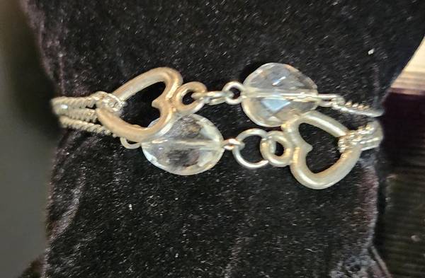 Paparazzi Cupid  White Heart Silver Tone Bracelet 1