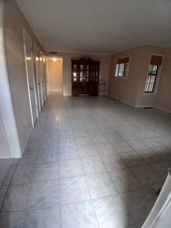 $2,600 / 3br - 1675ft2 - Casa con 3 habitaciones, 2 baños + estudio de 400 pies cuadrados + oficina (Santa Fe)63659798562817123
