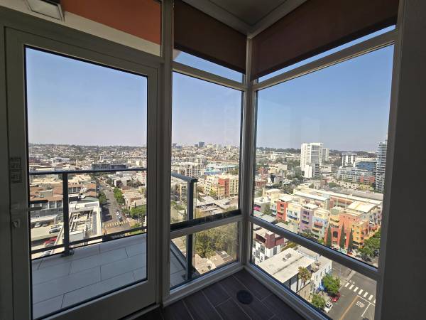 $4,195 / 2br - 922ft2 - Your Forever Home Awaits at Ariel Suites (Little Italy)63865815240449122