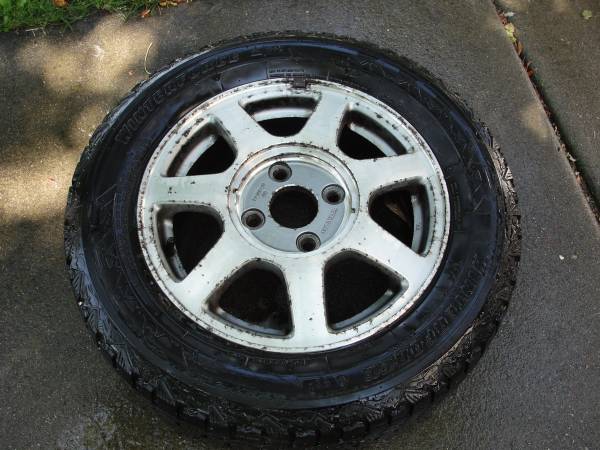Honda Accord One Tire 195/65R15 1