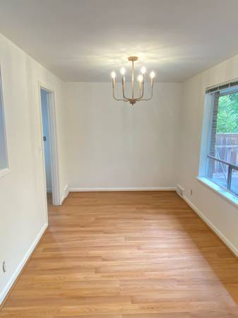 $4,000 / 4br - 2400ft2 - House for Rent (Wedgwood)63852482577027120